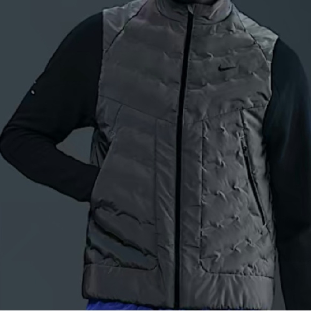 Nike Therma-Fit ADV Reflective Running Vest
